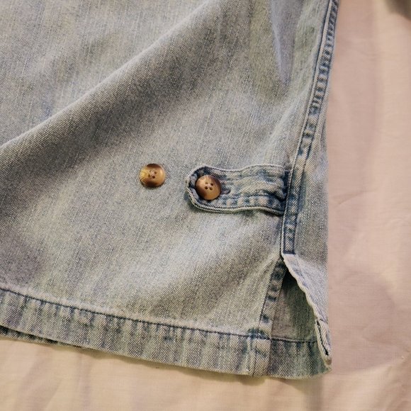 Christopher & Banks Embroidered Cats Light Wash Denim Shacket Size Medium - Picture 8 of 12